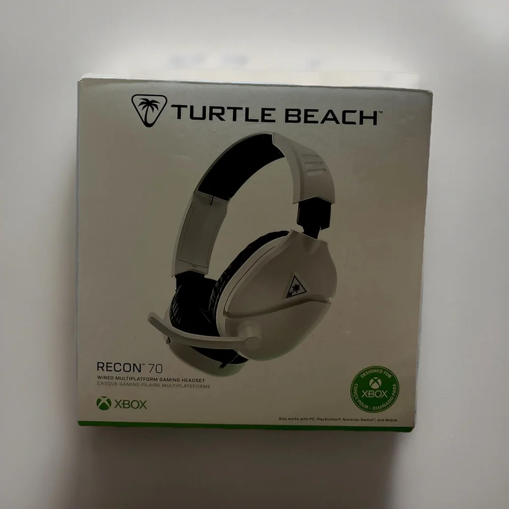 Turtle Beach Recon 70 Wired, 3.5mm Jack Gaming Headset with Built in Microphone